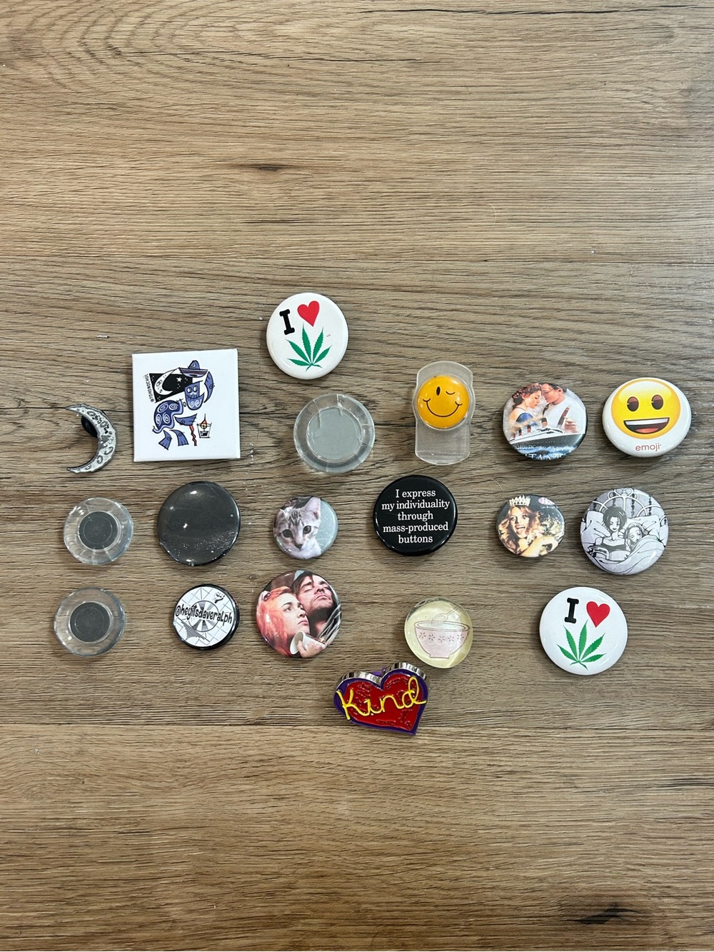 19 Pc Pin Button Lot Titanic Eternal Sunshine Anime Weed